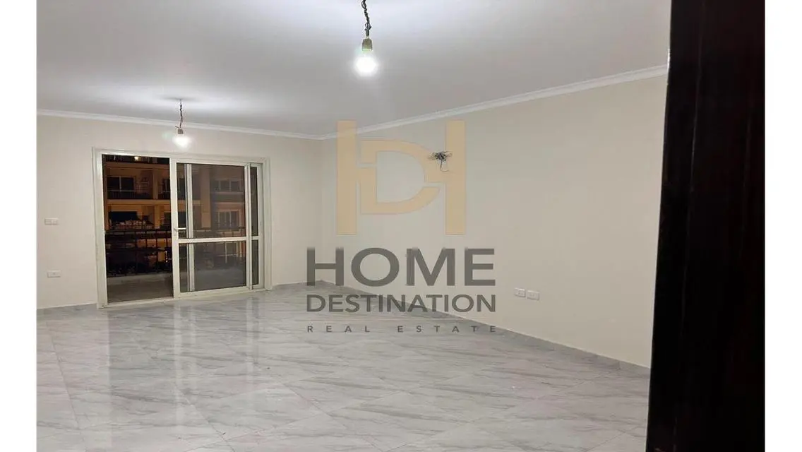 Apartment for sale in Sarai, Very Prime location