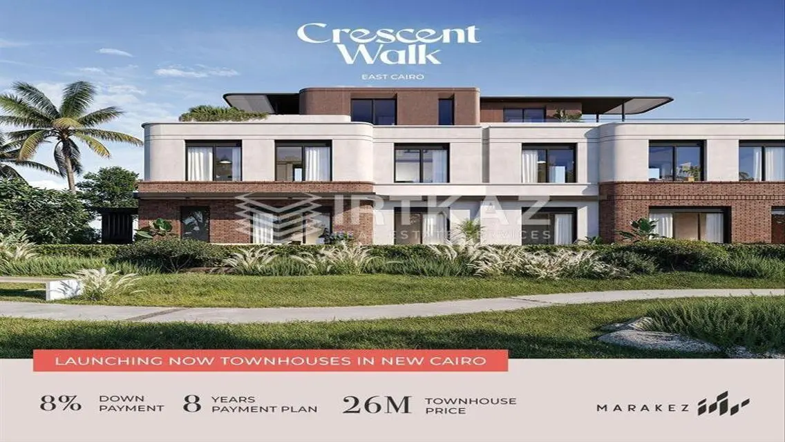 Town House corner 240m With Prime Location