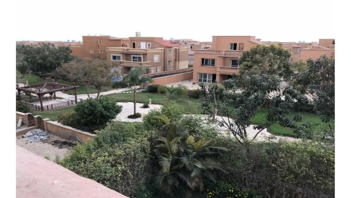 توين هاوس للبيع في بلاجيو القاهرة الجديدة
