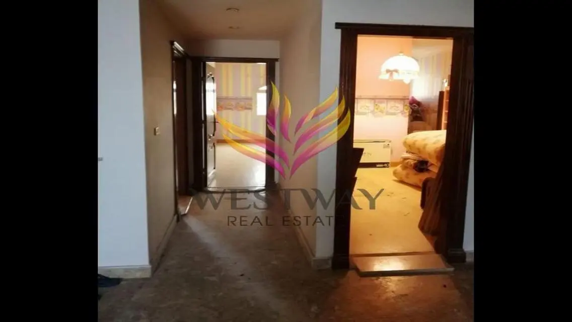 Twin for sale in Hadayek El Mohandeseen