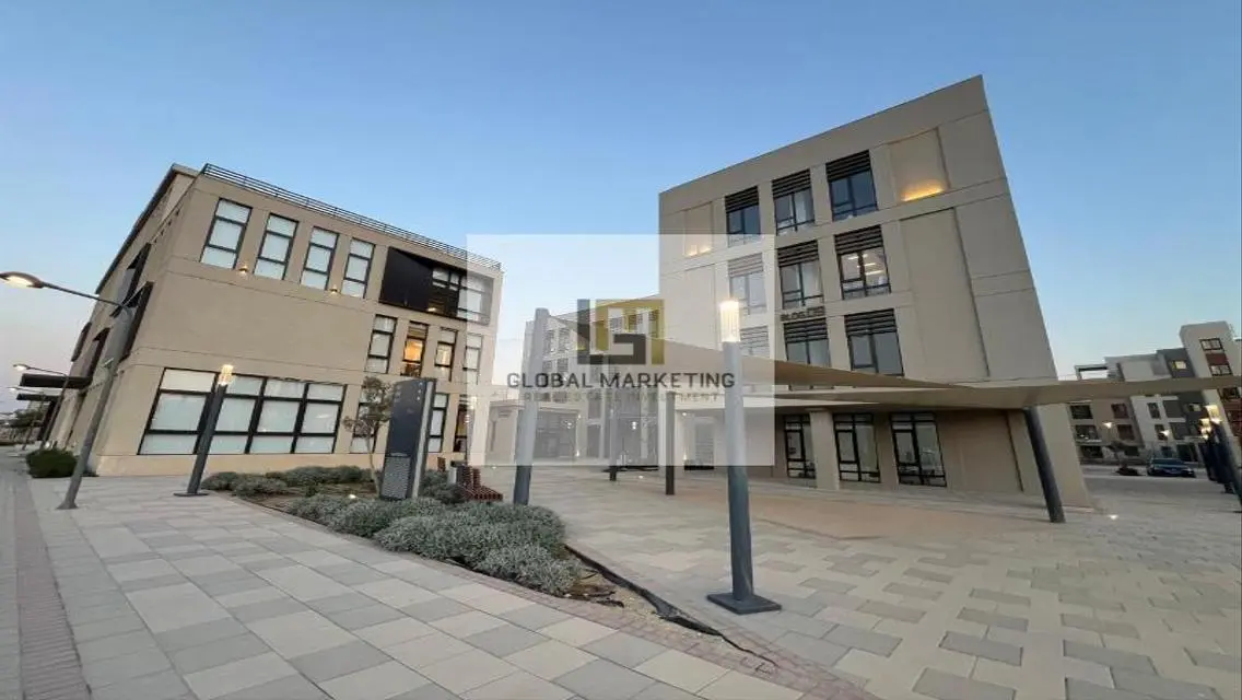 Admin office 107 meters for rent  in district 5
