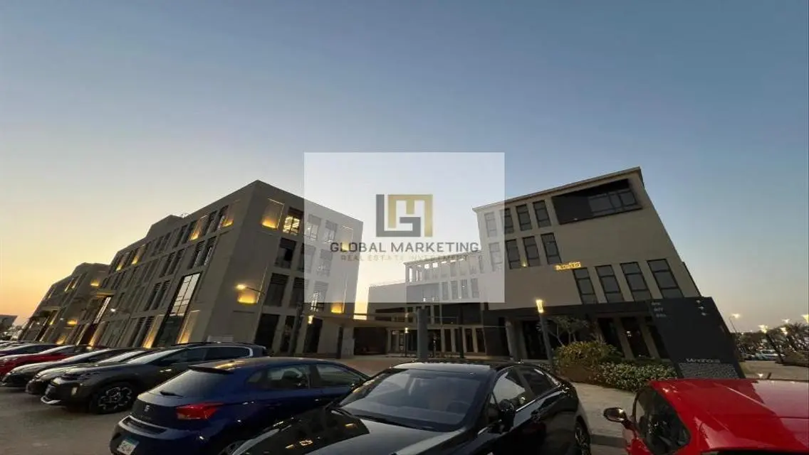 Admin office 107 meters for rent  in district 5