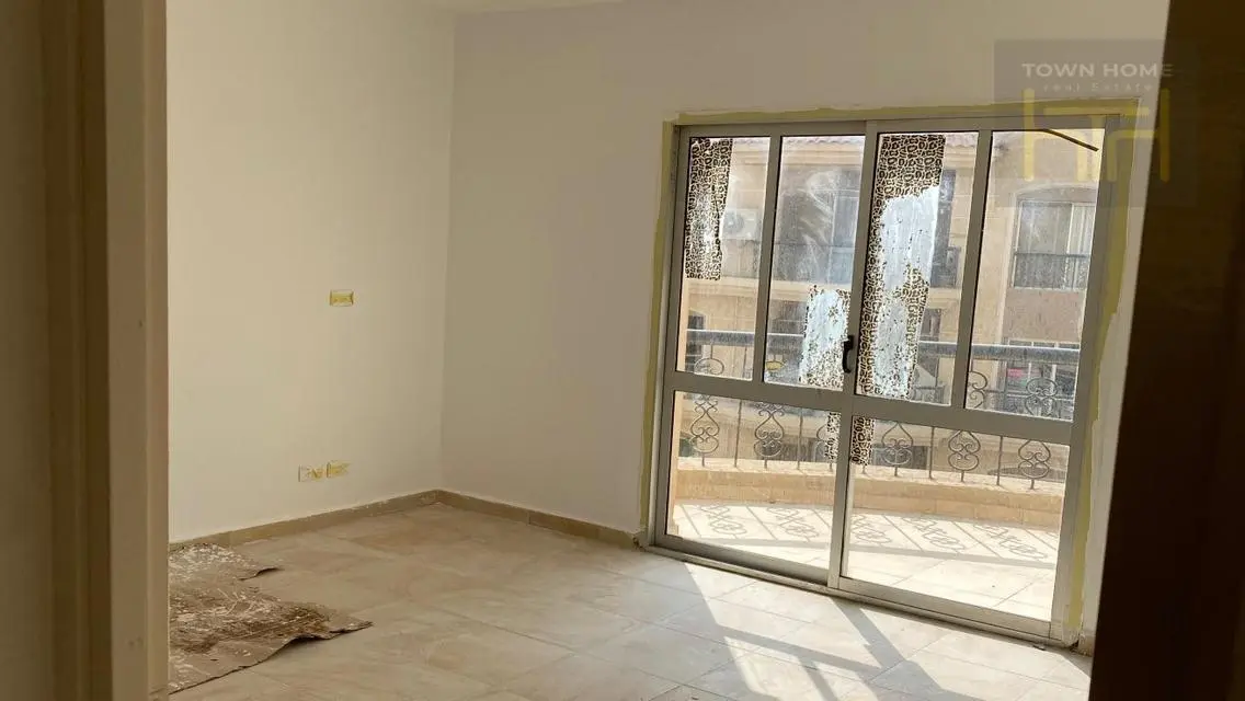 للإيجار في مدينة الرحاب شقه 99 متر فيو جاردن