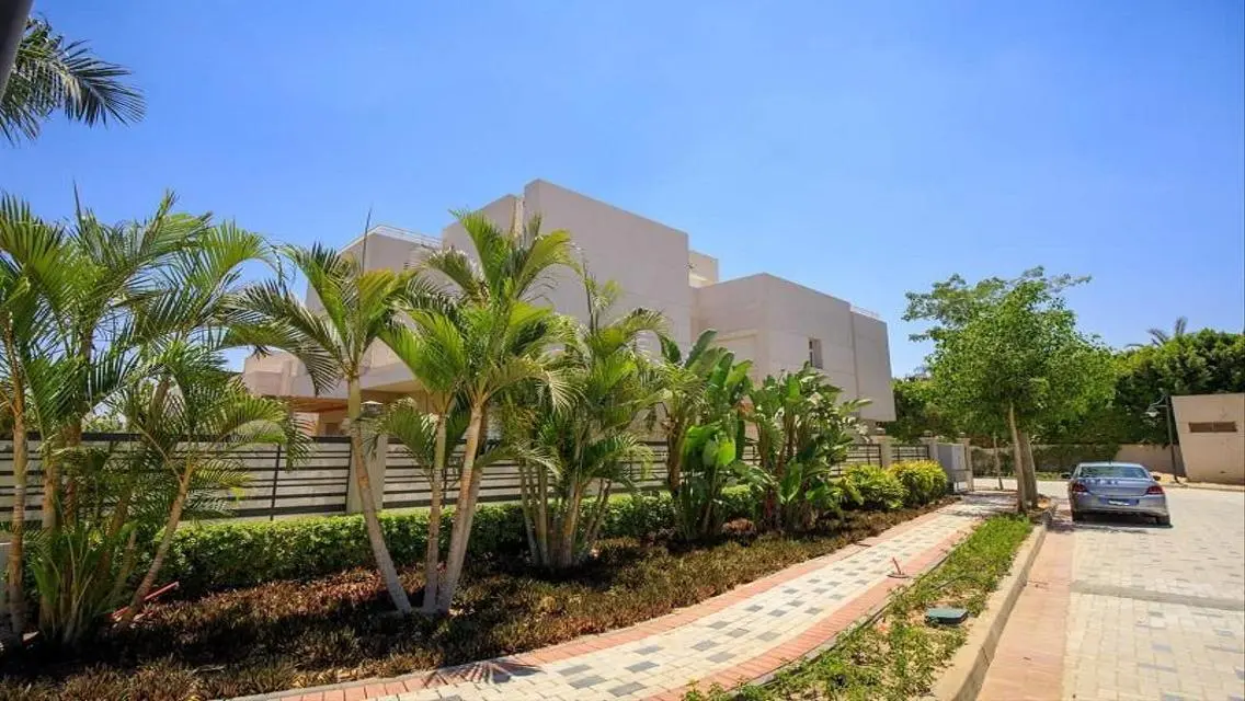 246m fully finished - ready to move- special price