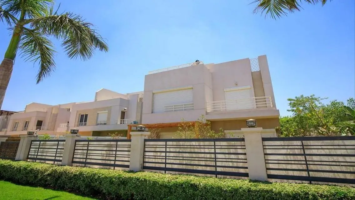 246m fully finished - ready to move- special price