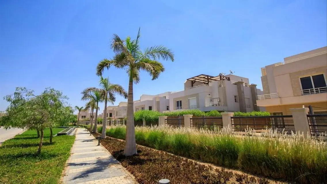 246m fully finished - ready to move- special price