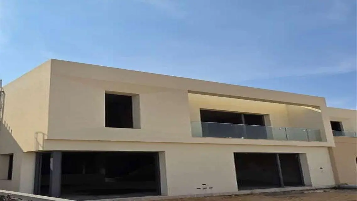 سكن راقٍ واستلام فوري عدد محدود من الشقق في VYE