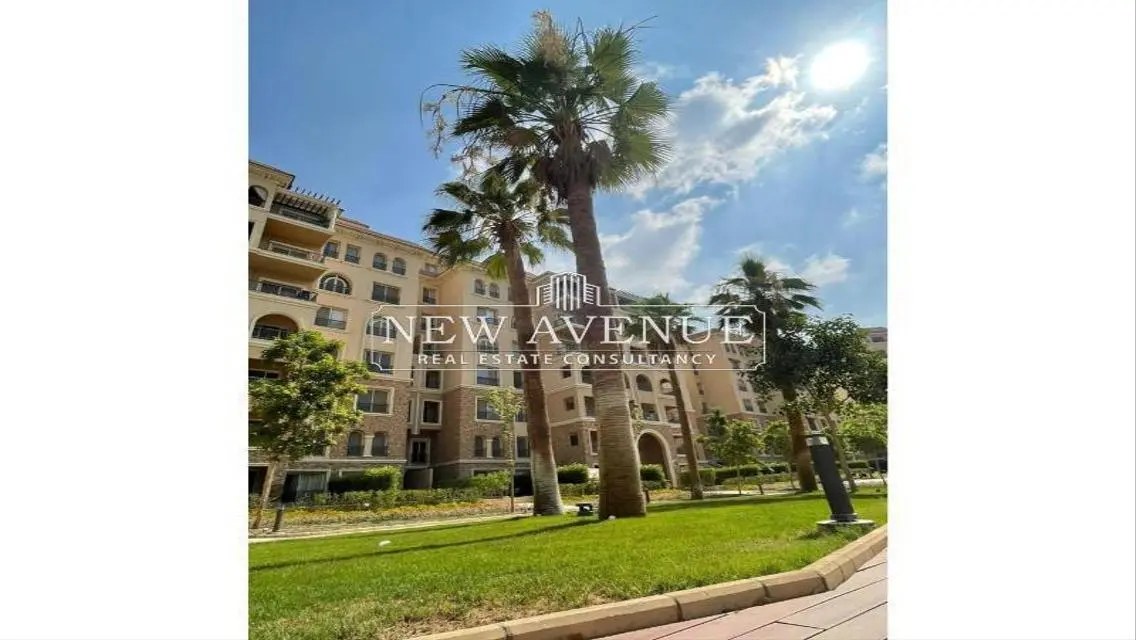Fully finished Delivered Apartment at 90 Avenue