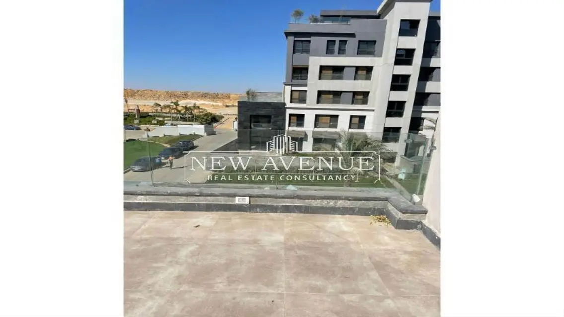 Fully finished Delivered Duplex with garden