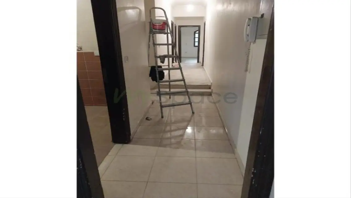 Luxury 3 Bedroom 2 Bathroom Apartment
