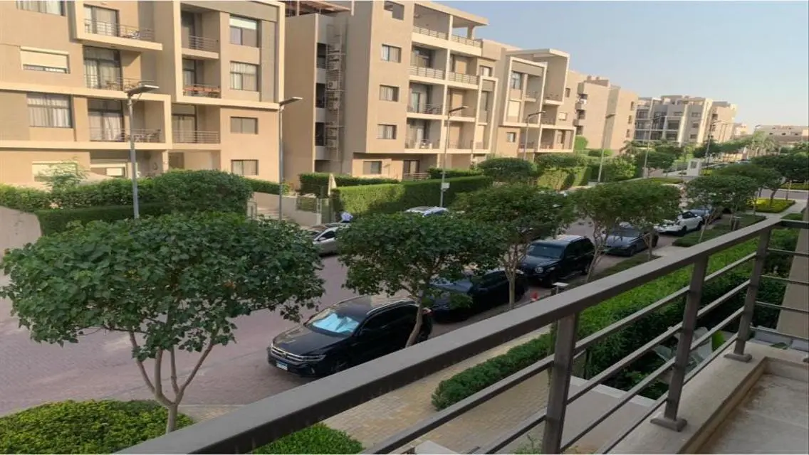 Semi furnished apartment 155m sale Fifth Square