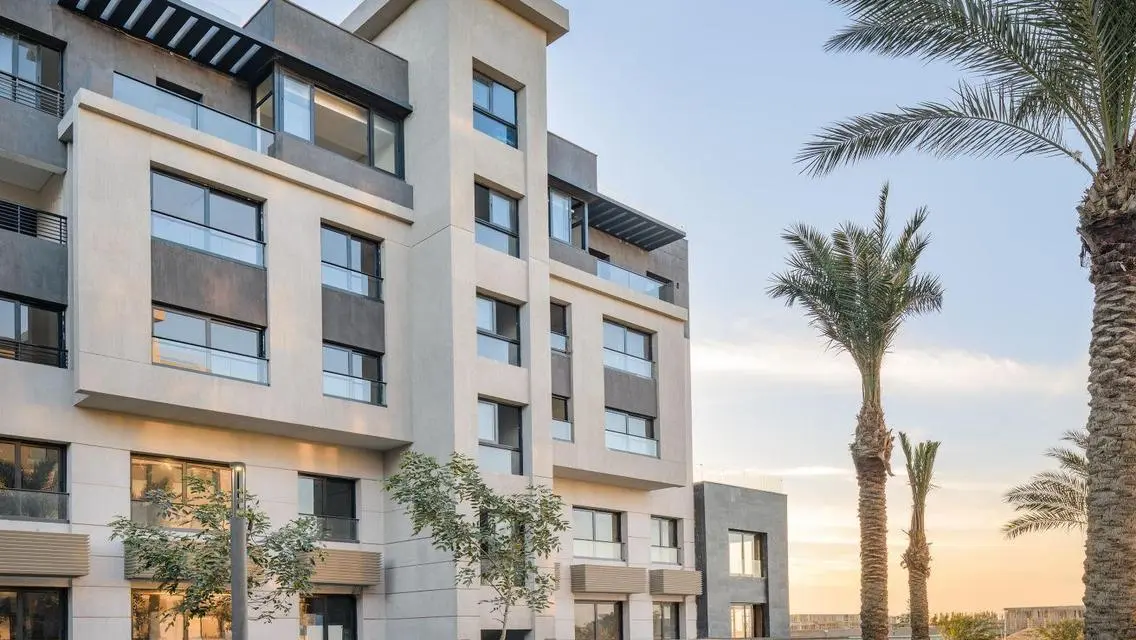 Apartment for sale in installments in Trio Gardens