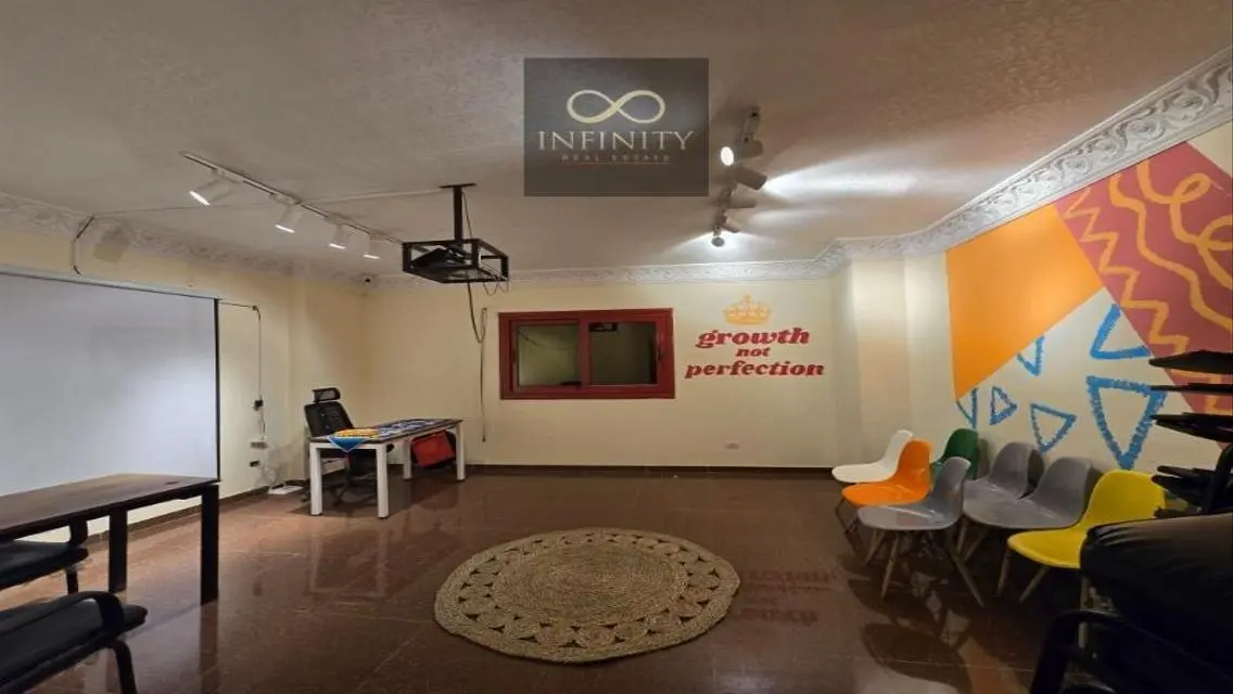 Office for rent private entrance