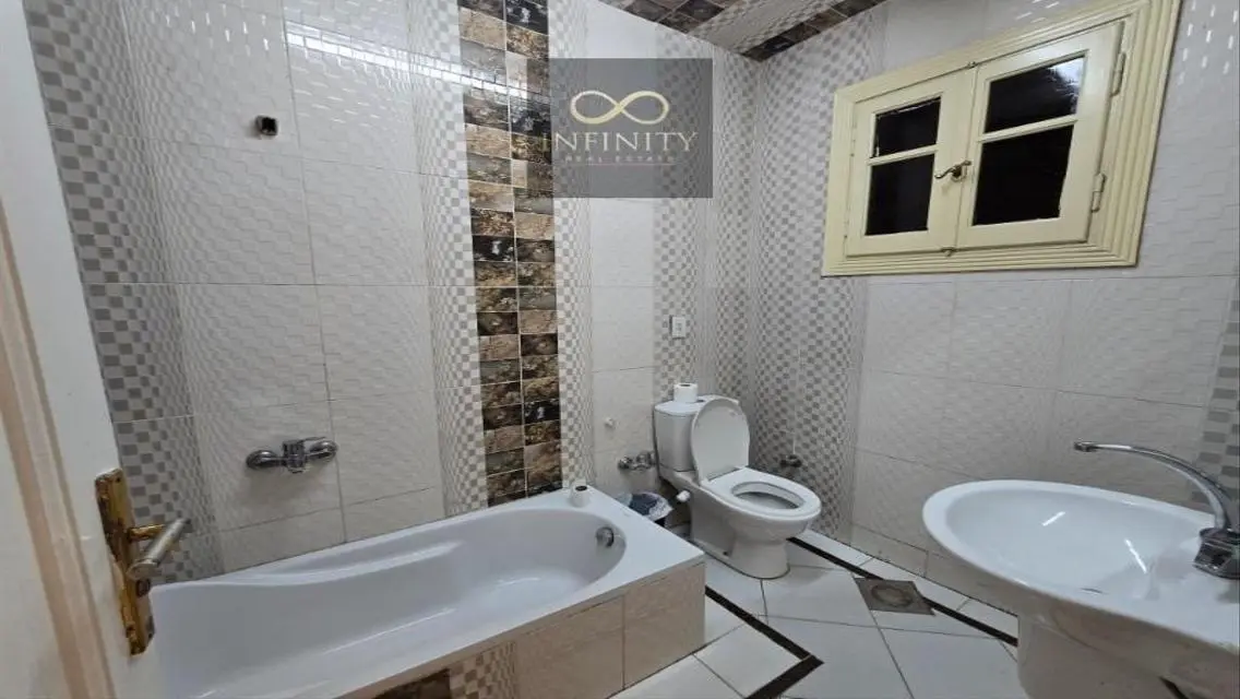 Office for rent private entrance