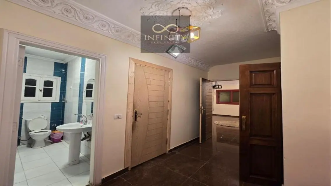 Office for rent private entrance