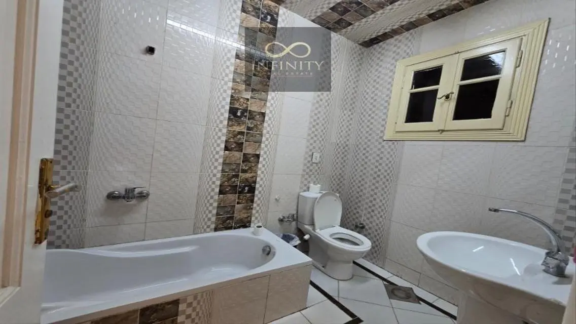 Office for rent private entrance