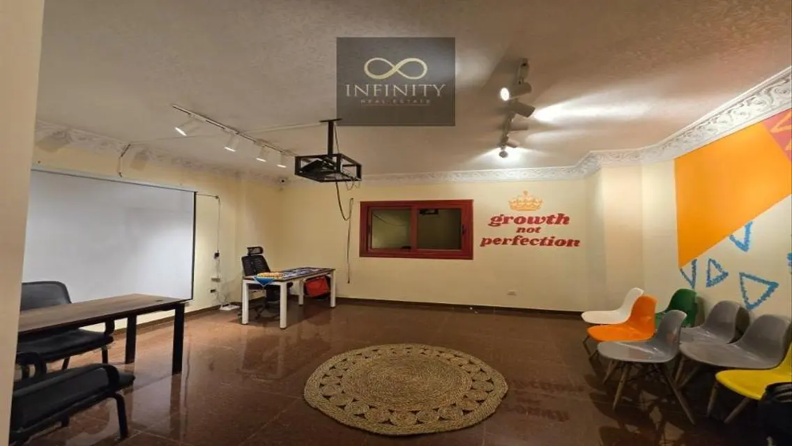 Office for rent private entrance