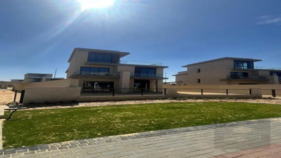 Ready to move Villa 554 m The Estates SODIC