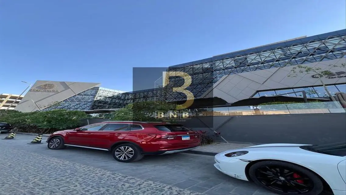 Luxury Apartment of 660m with Exclusive Amenities