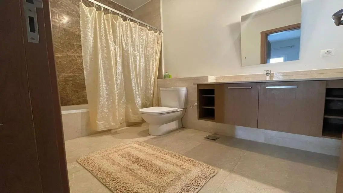 Furnished apartment of 191m for rent in Mivida