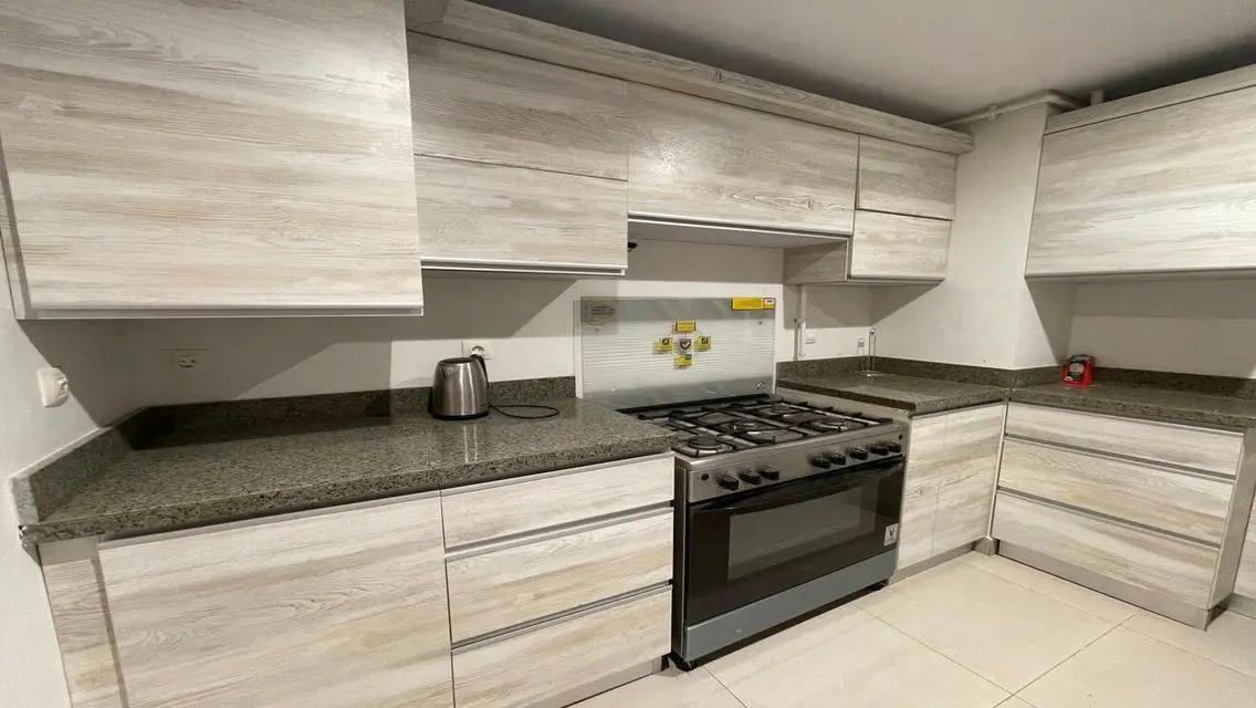 Furnished apartment of 191m for rent in Mivida
