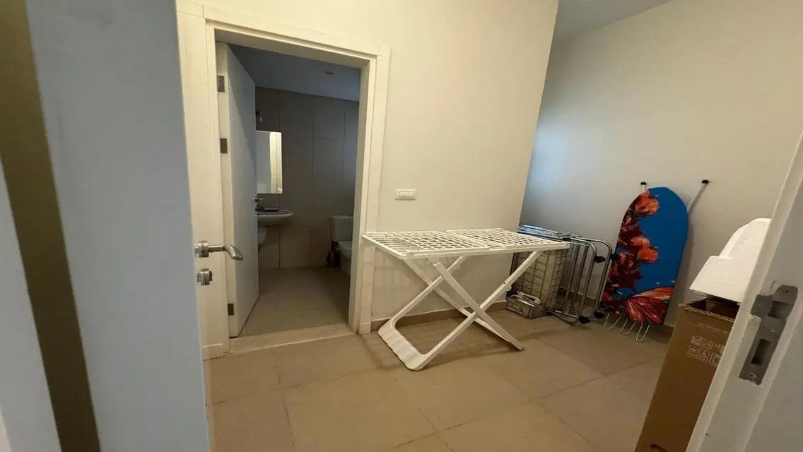 Furnished apartment of 191m for rent in Mivida