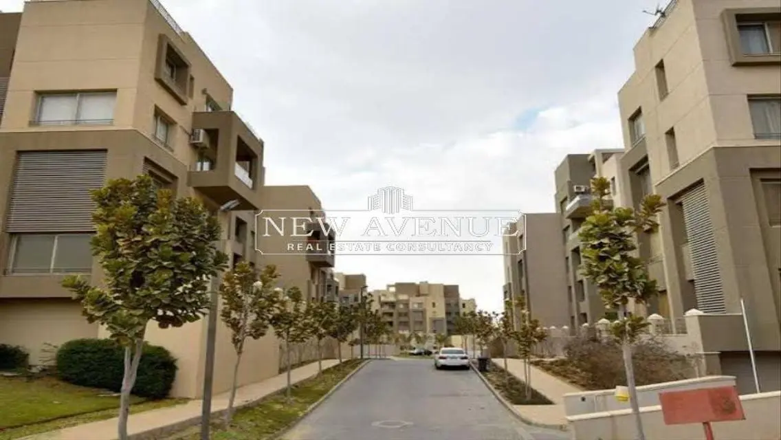 Fully finished Apartment with Kitchen, AC&#39;s and parking
