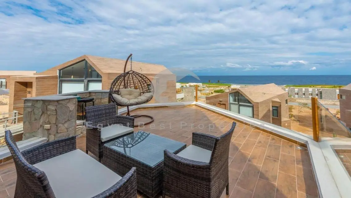 Sea and Golf View 2 Bedrooms in Soma Bay , 7 Years