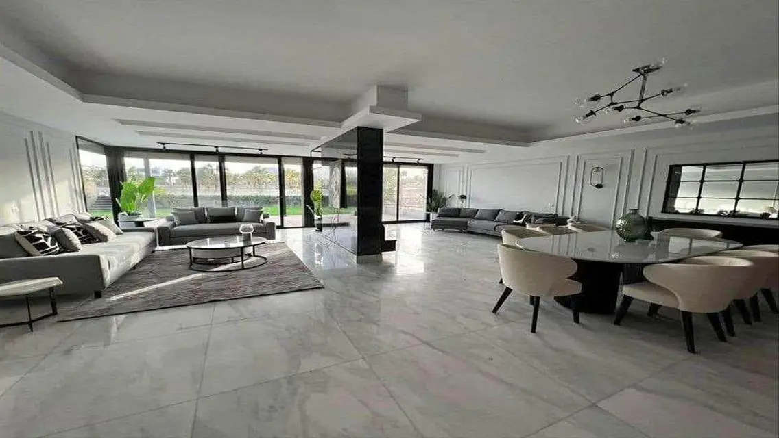 Apartment for sale fully finished with AC&#39;S