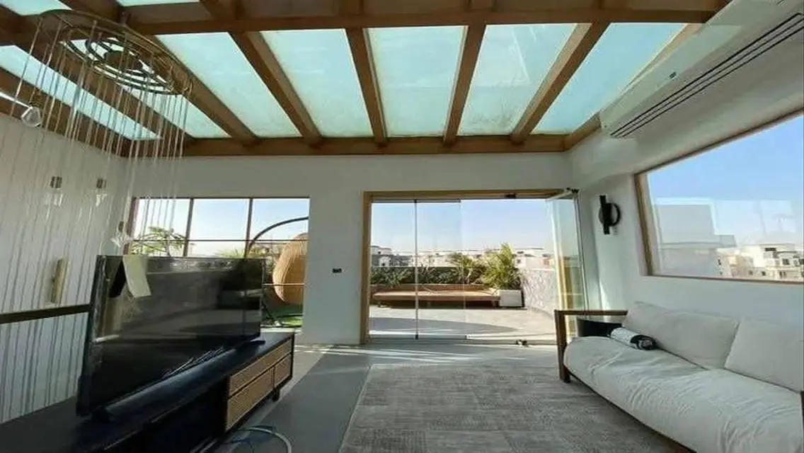 Apartment for sale fully finished with AC&#39;S