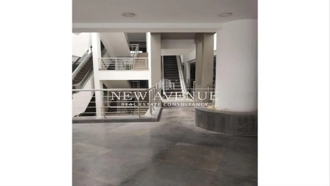retail for sale 54 sqm at new cairo 90st south
