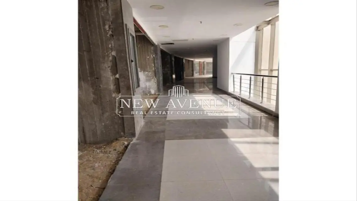 retail for sale 54 sqm at new cairo 90st south