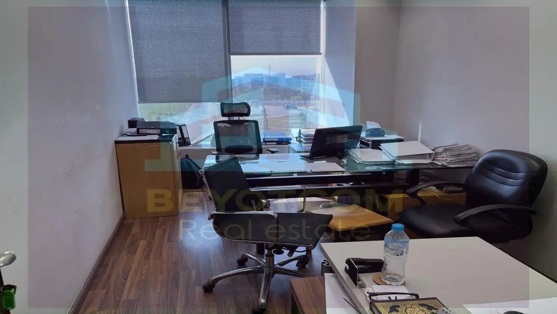 Office for rent in Smart Village ready for operati