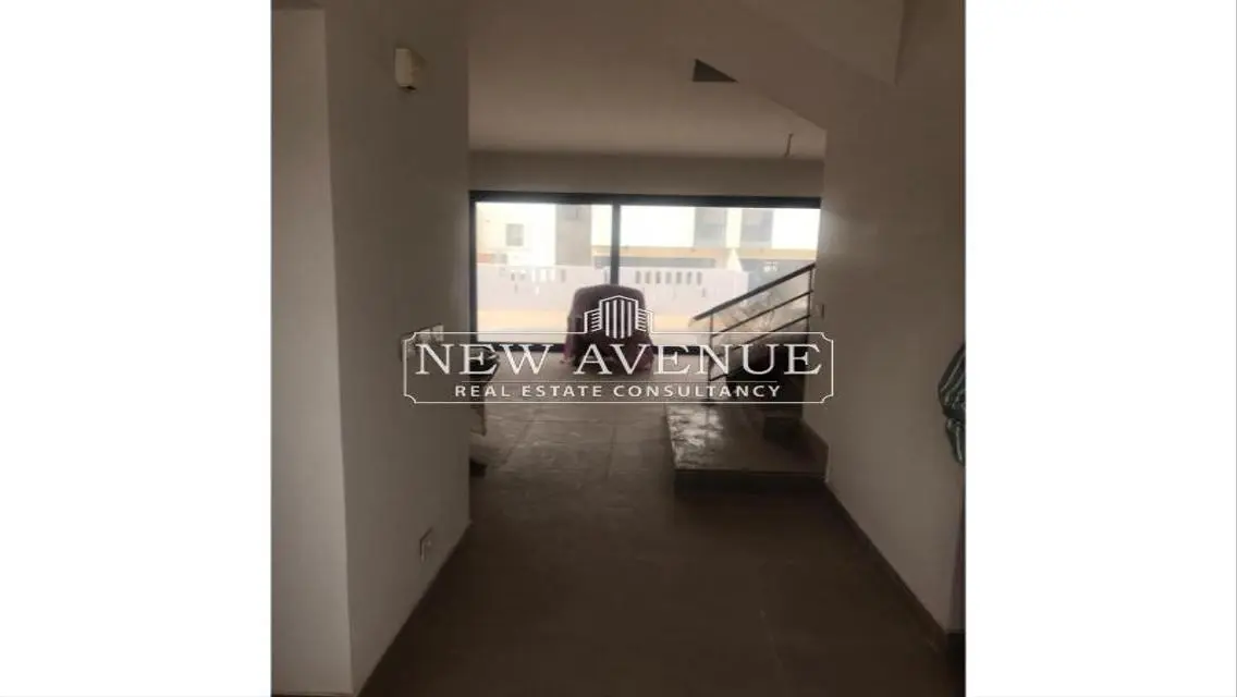 Fully Finished Townhouse Corner Prime location