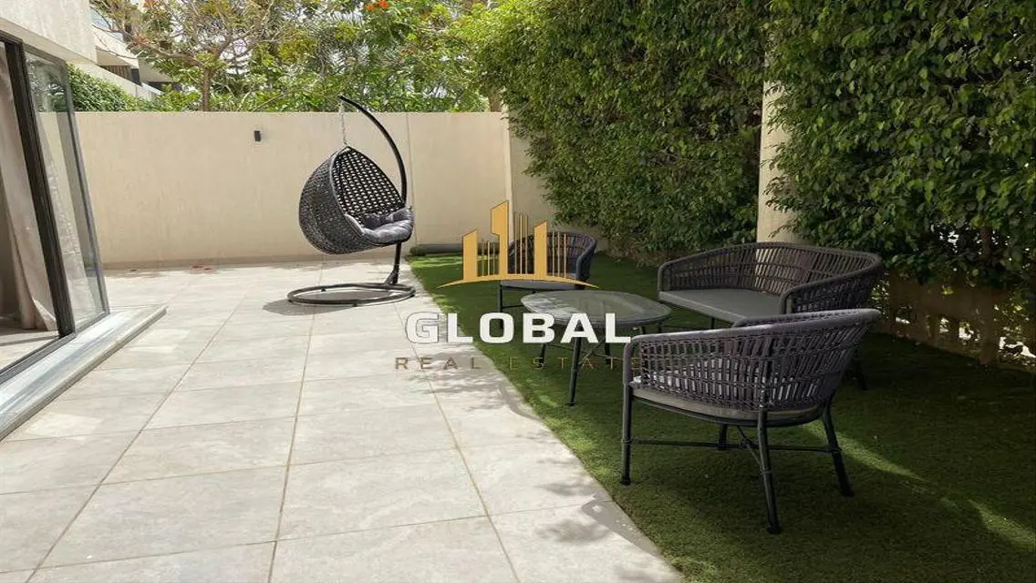 Luxury Apartment with Spacious Layout and Amenities