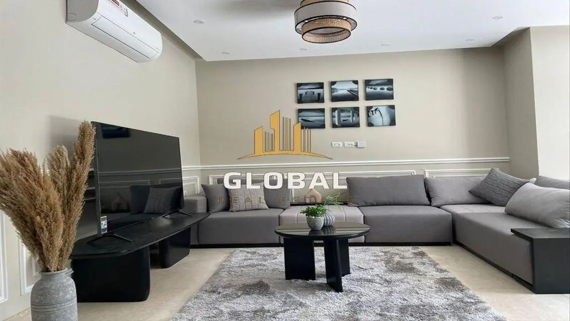 Luxury Apartment with Spacious Layout and Amenities