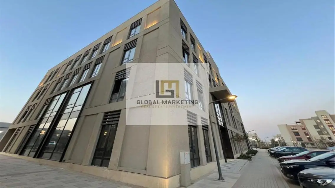 Admin Floor 1500meters for sale in district 5