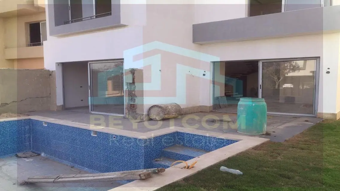 Villa for sale golf extension  Palm Hills with swi