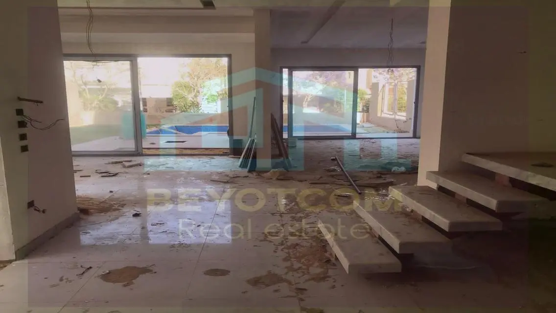 Villa for sale golf extension  Palm Hills with swi