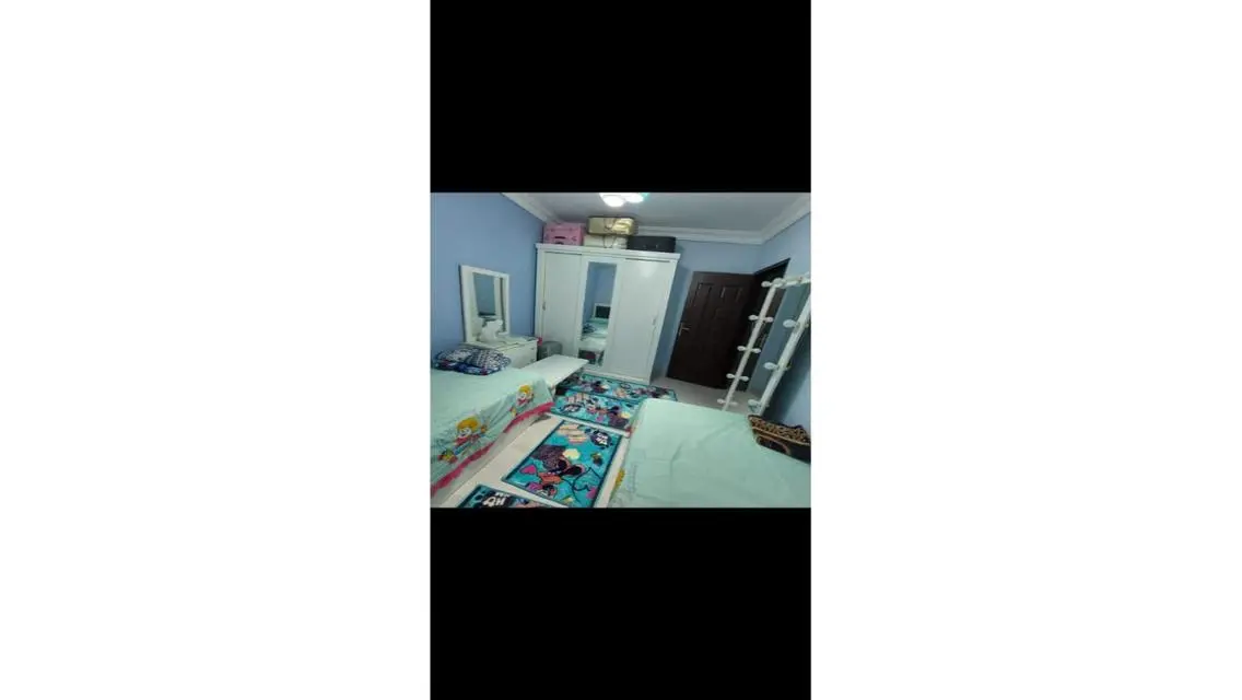 شقه للبيع فى الهضبه الوسطي الحي الخامس  