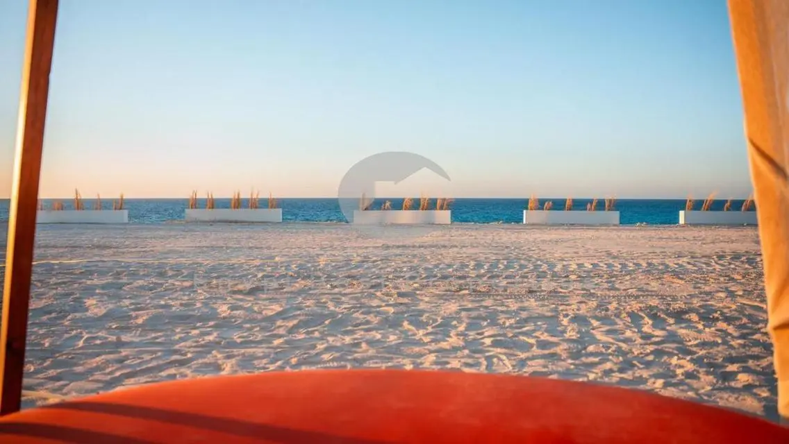 Last unit full sea view in silver sand 5% payment