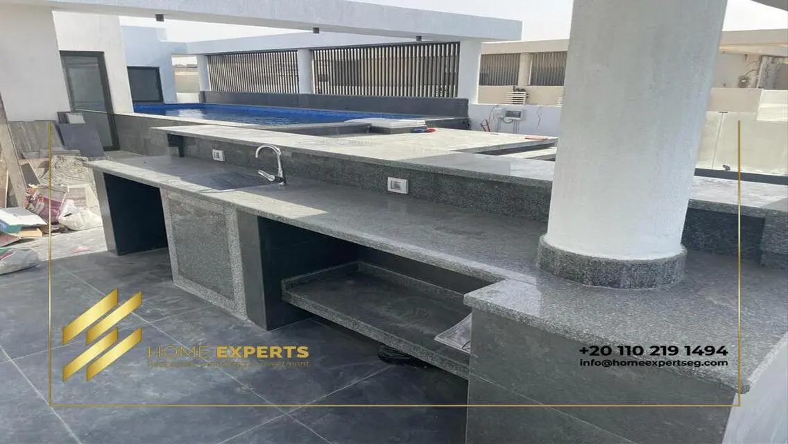Penthouse roof with pool for rent in Lake View