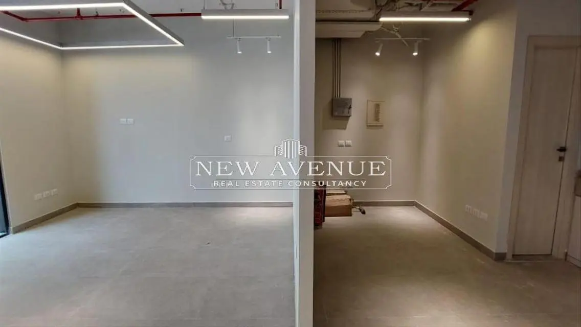 Office 128m for Rent | Hyde Park-New Cairo
