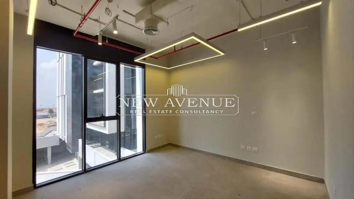 Office 128m for Rent | Hyde Park-New Cairo