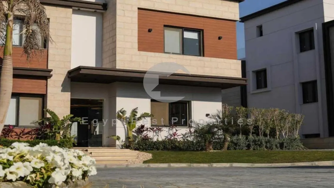 Luxury villa greenery view 10- years installments