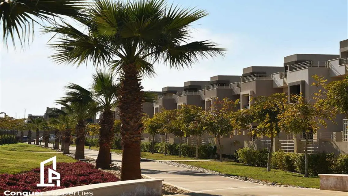 فيو جاردن تاون هاوس للبيع في بالم هيلز قطامية