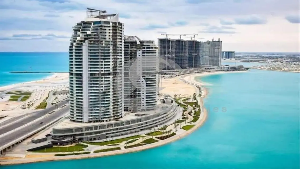 For sale Ready tomove apartment in latin over 10y!