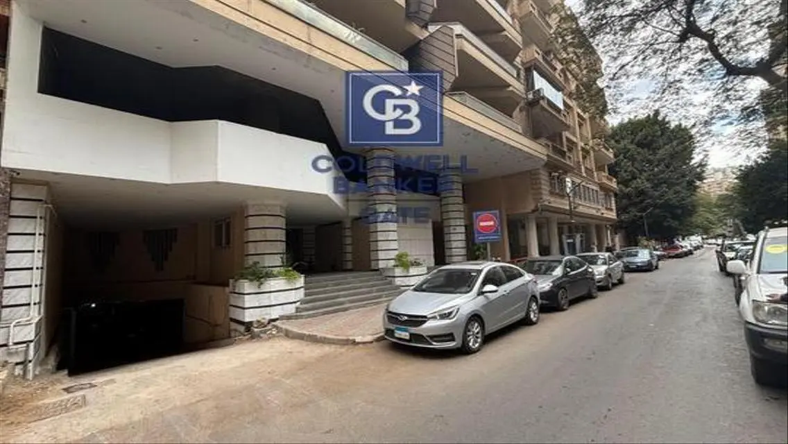 Spacious Apartment for Sale - 1000 Square Meters
