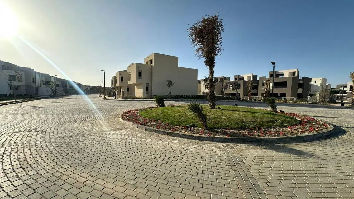 Luxury 3-Bedroom Apartment at a Competitive Price in the City Center