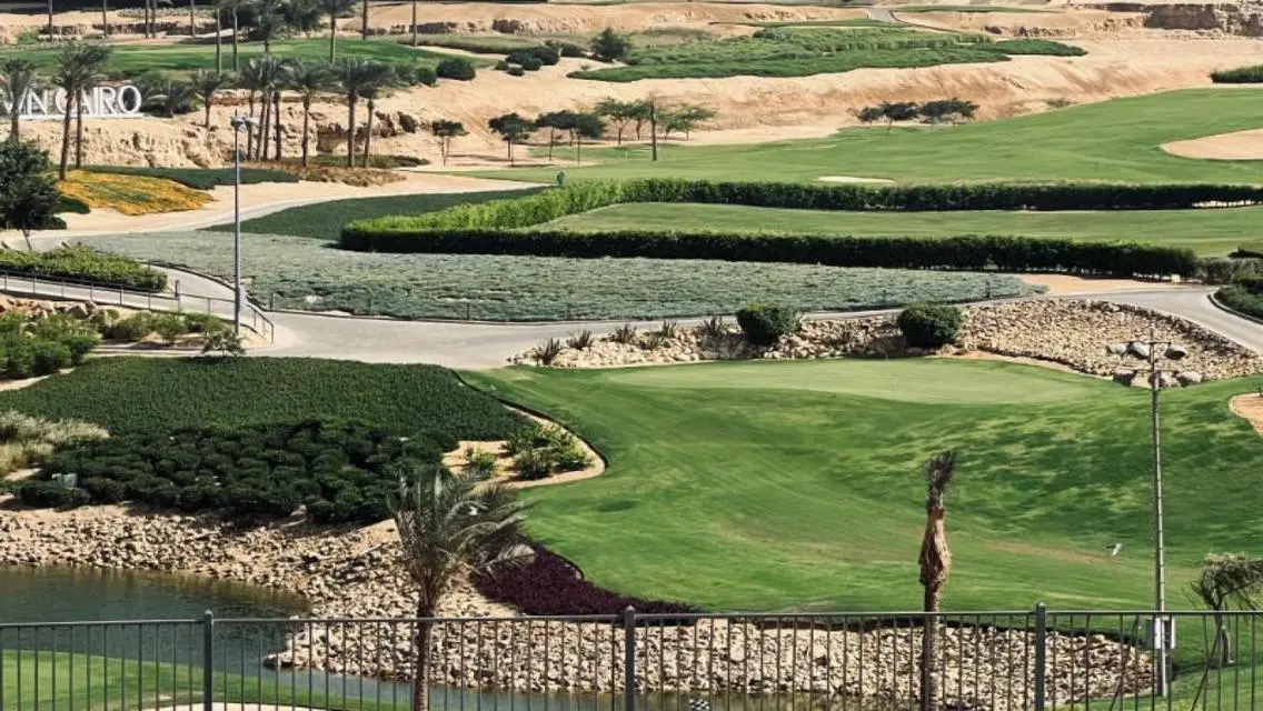 For sale villa in Levanta, first row golf, at a p